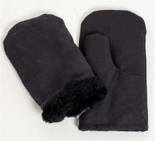 Рукавицы, утепленные натуральным мехом.