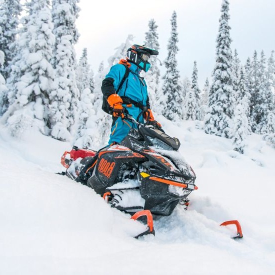 снегоходный костюм.jpg