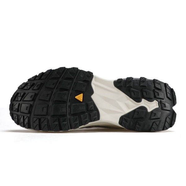 Кроссовки мужские Humtto 006 Grey купить за 5800 ₽ в магазине «Аматис»