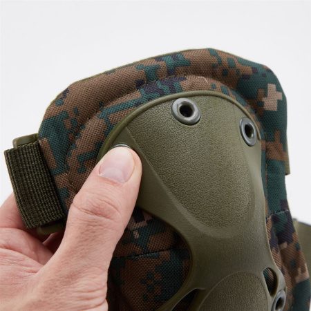 Набор наколенника и налокотника 9328146, пиксель купить за 240 ₽ в магазине «Аматис»